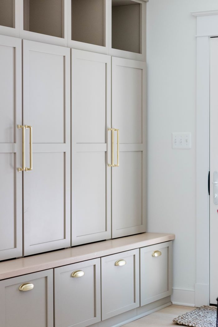 How to Design Your Mudroom with Lockers [Perfect Dimensions Included ...